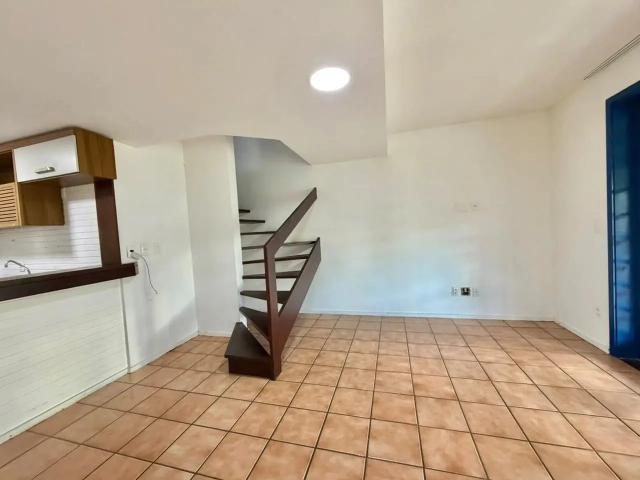 Apartamento para Locação em Lauro de Freitas/BA Buraquinho 2 Quartos