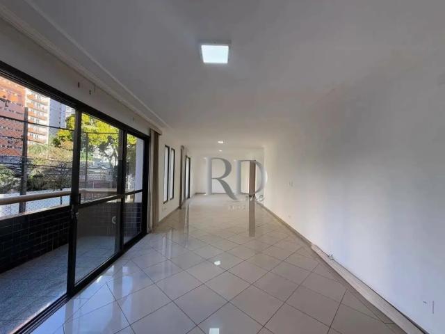 Apartamento para Locação em Londrina/PR Centro 4 Quartos