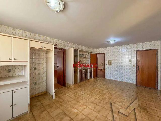Apartamento para Locação em Londrina/PR Centro 4 Quartos