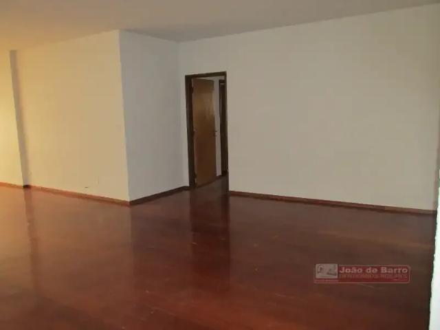 Apartamento para Locação em Londrina/PR Centro 3 Quartos