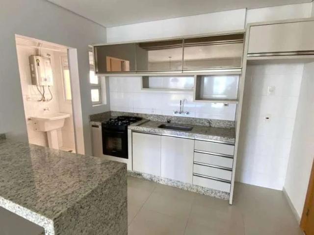 Apartamento para Locação em Londrina/PR Gleba Fazenda Palhano 3 Quartos