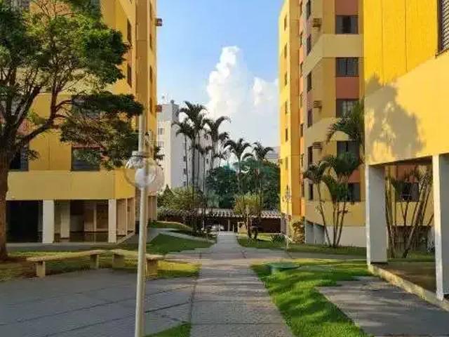 Apartamento para Locação em Londrina/PR Jardim Santo Antônio 3 Quartos