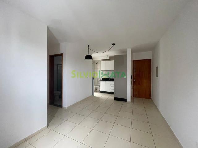 Apartamento para Locação em Maringá/PR Loteamento Sumaré 3 Quartos