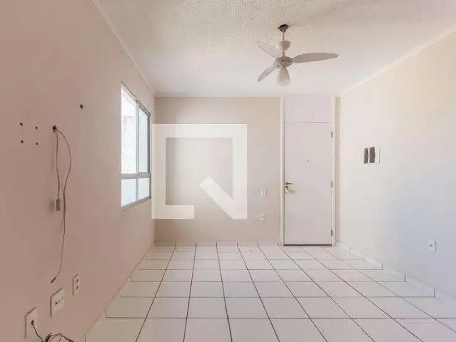 Apartamento para Locação em Mogi das Cruzes/SP Jardim Layr 2 Quartos