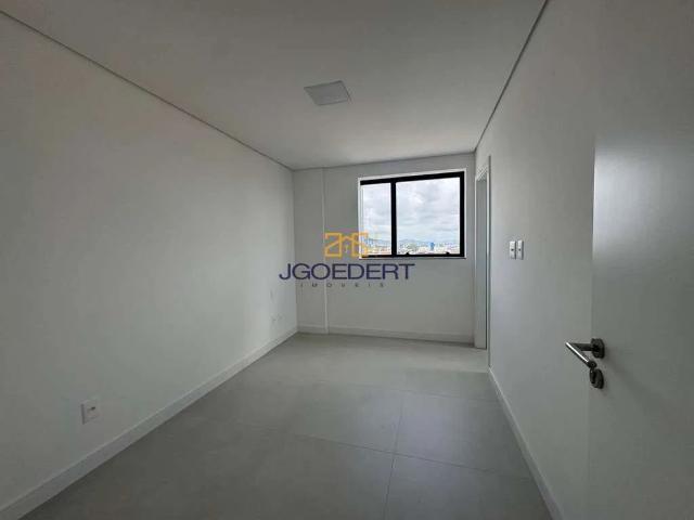 Apartamento para Locação em Navegantes/SC Centro 2 Quartos