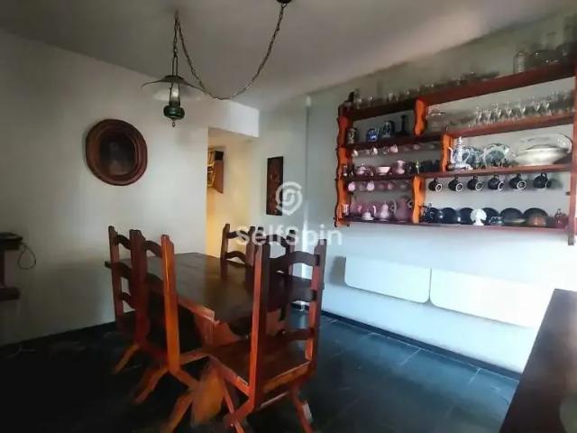 Apartamento para Locação em Niterói/RJ Icaraí 4 Quartos