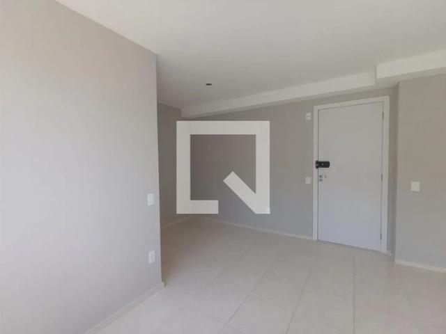 Apartamento para Locação em Nova Iguaçu/RJ Jardim Alvorada 2 Quartos