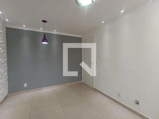 Apartamento para Locação em Nova Iguaçu/RJ Jardim Alvorada 2 Quartos