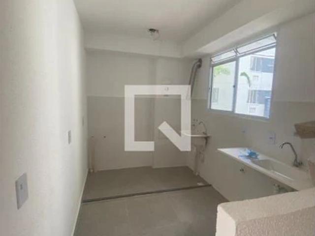 Apartamento para Locação em Nova Iguaçu/RJ Jardim Alvorada 2 Quartos