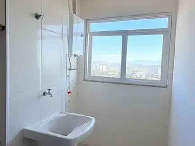 Apartamento para Locação em Nova Iguaçu/RJ Santa Catarina 2 Quartos