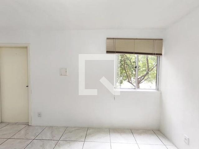 Apartamento para Locação em Novo Hamburgo/RS Hamburgo Velho 2 Quartos