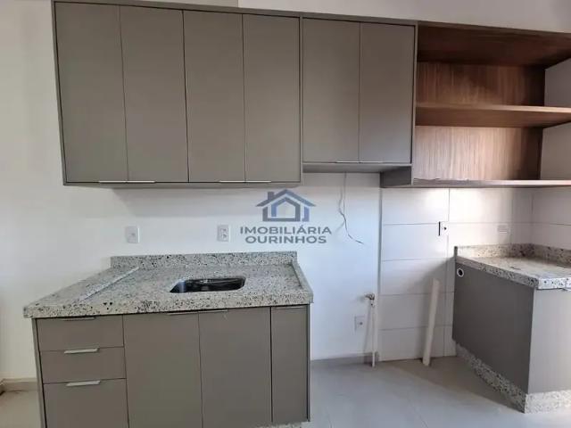 Apartamento para Locação em Ourinhos/SP Jardim Oriental 3 Quartos
