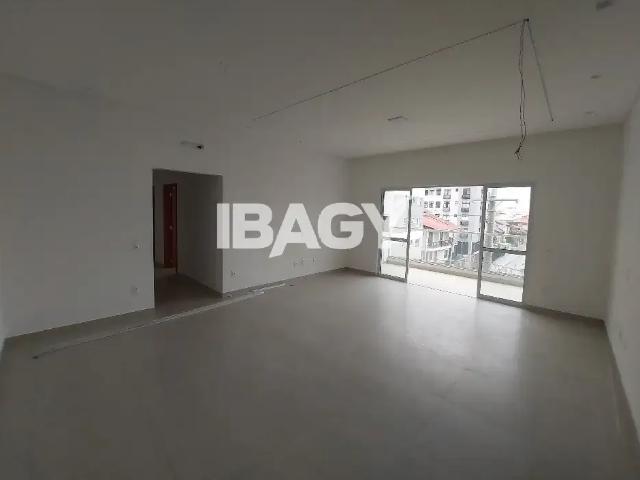 Apartamento para Locação em Palhoça/SC Centro 3 Quartos