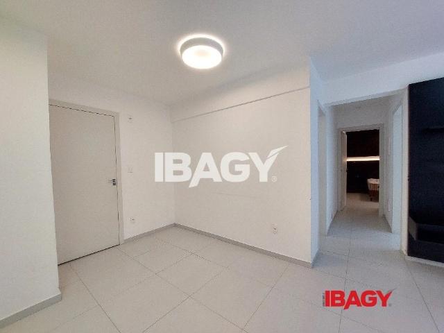 Apartamento para Locação em Palhoça/SC Aririu 2 Quartos