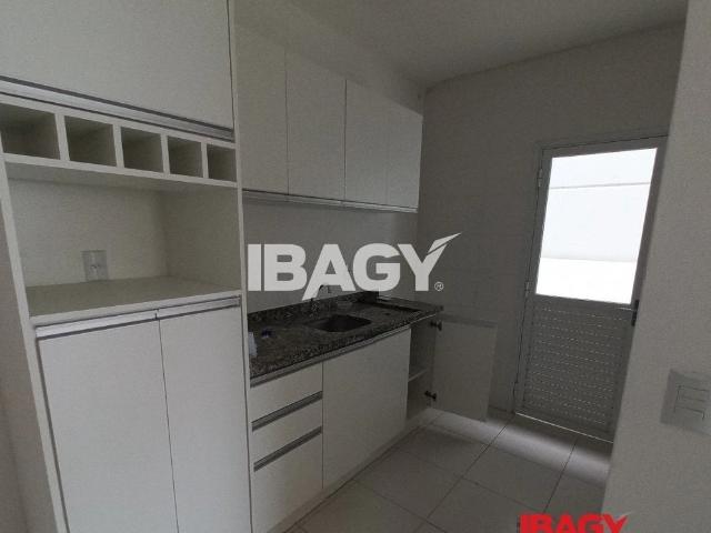 Apartamento para Locação em Palhoça/SC Aririu 2 Quartos