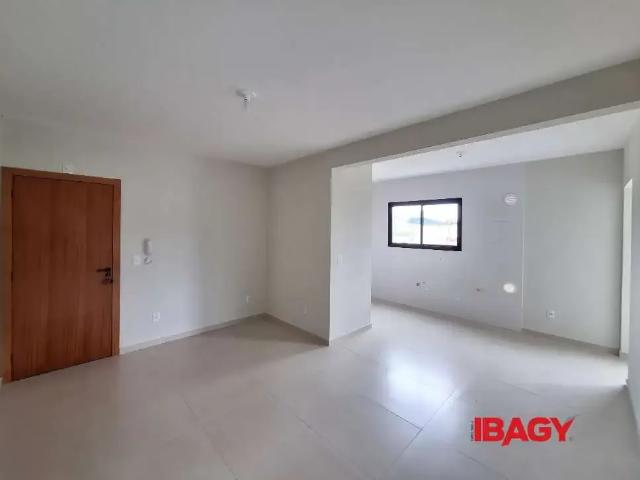 Apartamento para Locação em Palhoça/SC Aririu 2 Quartos