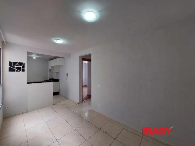 Apartamento para Locação em Palhoça/SC Aririu 2 Quartos