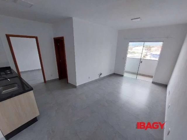 Apartamento para Locação em Palhoça/SC Barra do Aririú 1 Quartos