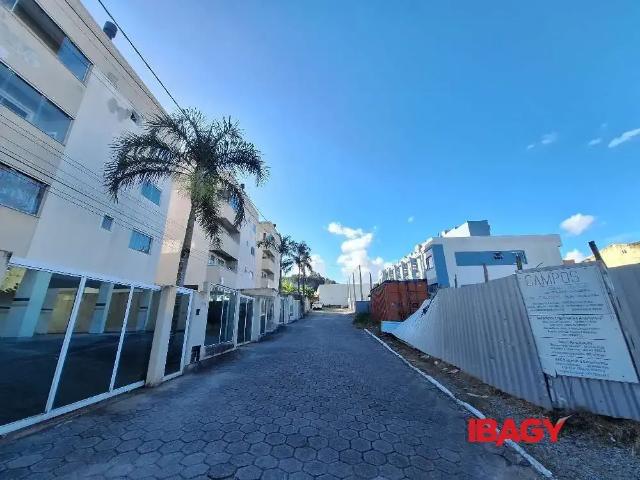 Apartamento para Locação em Palhoça/SC São Sebastião 2 Quartos