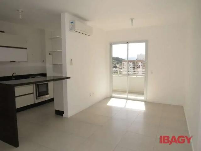 Apartamento para Locação em Palhoça/SC Pagani 2 Quartos