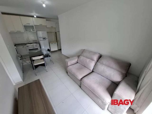 Apartamento para Locação em Palhoça/SC Pedra Branca 2 Quartos