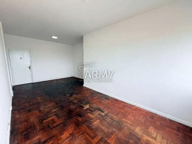 Apartamento para Locação em Paranaguá/PR Centro Histórico 3 Quartos