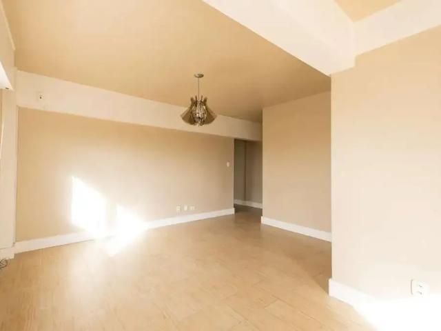 Apartamento para Locação em Pelotas/RS Centro 2 Quartos