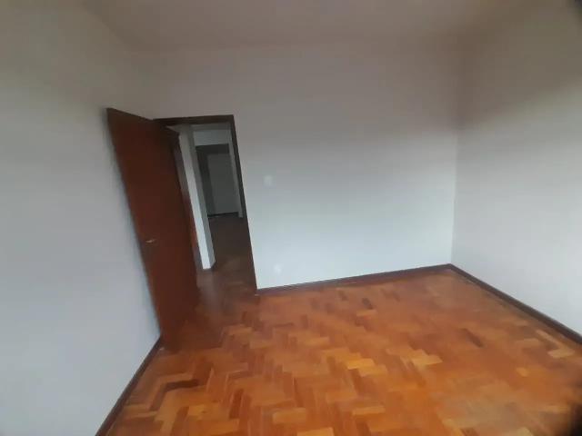 Apartamento para Locação em Petrópolis/RJ Centro 2 Quartos