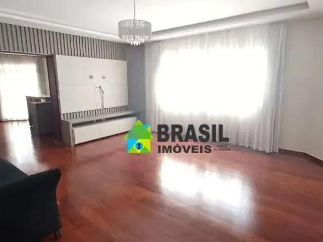 Apartamento para Locação em Poços de Caldas/MG Centro 4 Quartos