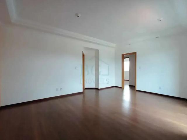 Apartamento para Locação em Poços de Caldas/MG Residencial Morumbí 3 Quartos