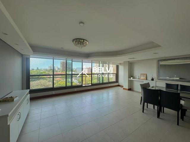 Apartamento para Locação em Porto Alegre/RS Três Figueiras 4 Quartos