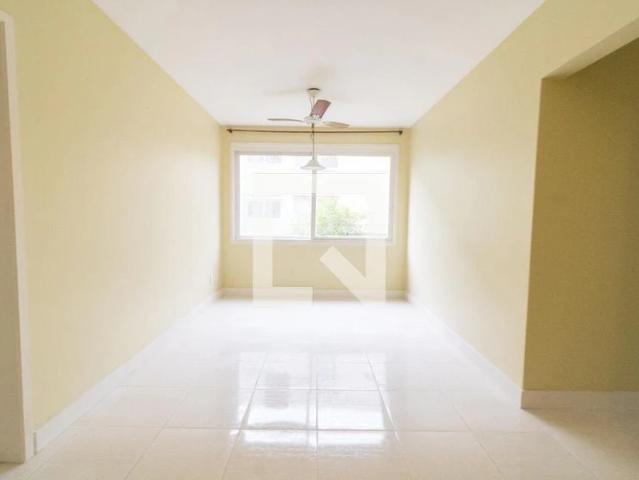 Apartamento para Locação em Porto Alegre/RS Tristeza 2 Quartos