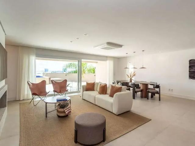 Apartamento para Locação em Porto Alegre/RS Vila Assunção 3 Quartos