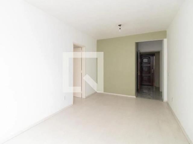 Apartamento para Locação em Porto Alegre/RS Vila Assunção 2 Quartos