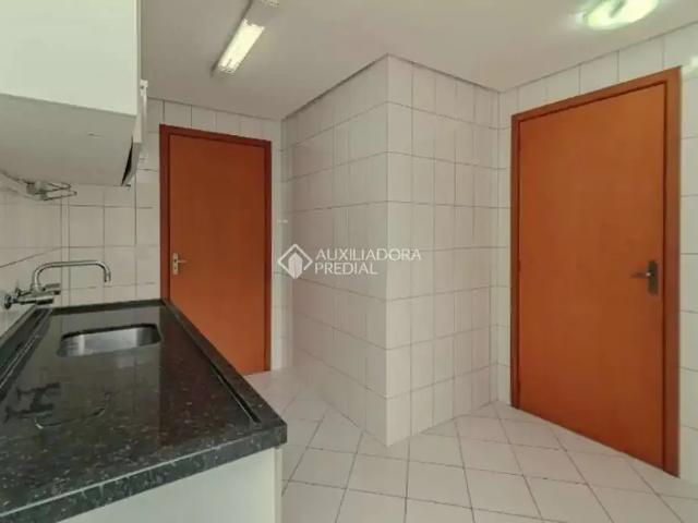 Apartamento para Locação em Porto Alegre/RS Vila Ipiranga 3 Quartos