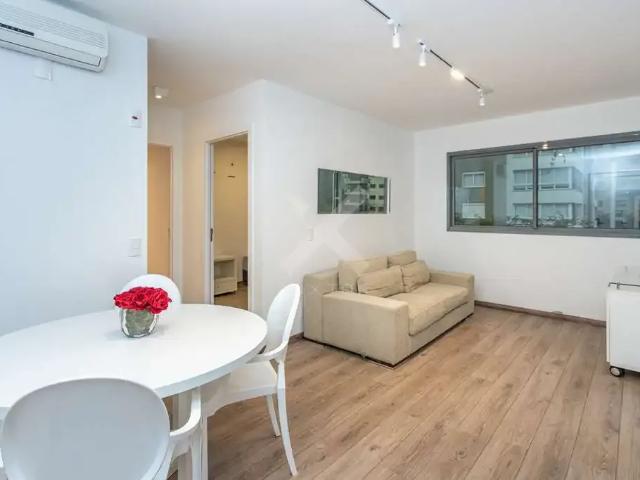 Apartamento para Locação em Porto Alegre/RS Auxiliadora 2 Quartos