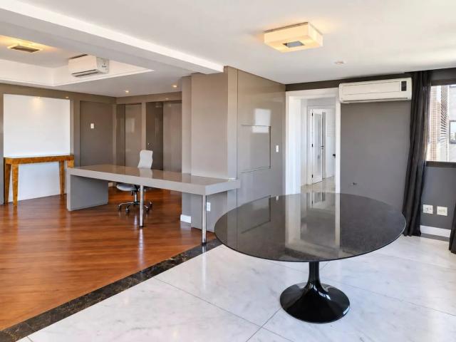 Apartamento para Locação em Porto Alegre/RS Auxiliadora 3 Quartos