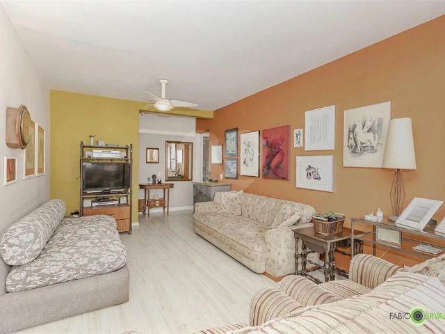 Apartamento para Locação em Porto Alegre/RS Auxiliadora 3 Quartos
