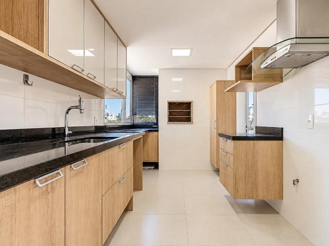 Apartamento para Locação em Porto Alegre/RS Bela Vista 3 Quartos