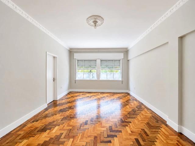 Apartamento para Locação em Porto Alegre/RS Bom Fim 2 Quartos