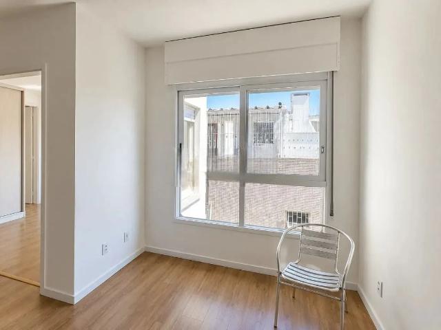 Apartamento para Locação em Porto Alegre/RS Bom Fim 2 Quartos