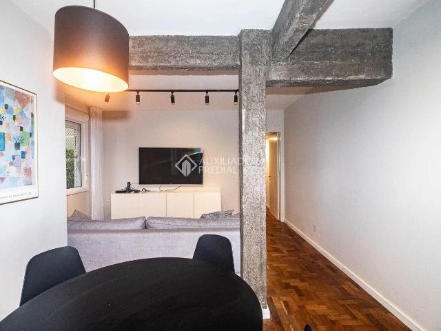 Apartamento para Locação em Porto Alegre/RS Bom Fim 2 Quartos