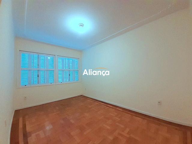 Apartamento para Locação em Porto Alegre/RS Bom Fim 3 Quartos