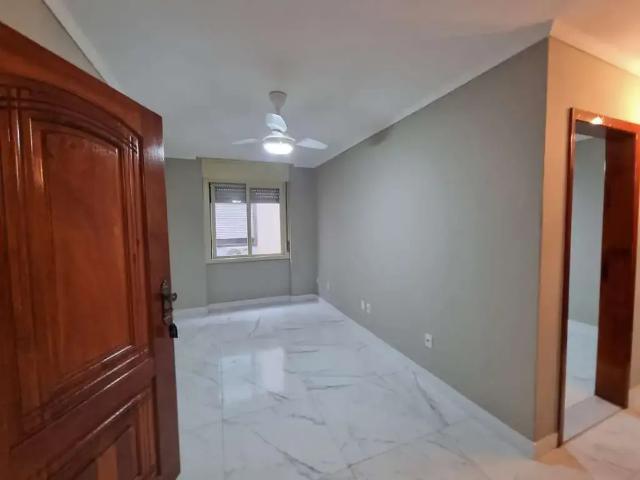 Apartamento para Locação em Porto Alegre/RS Cavalhada 3 Quartos