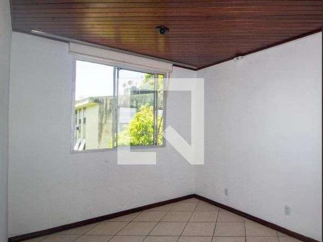 Apartamento para Locação em Porto Alegre/RS Cavalhada 2 Quartos