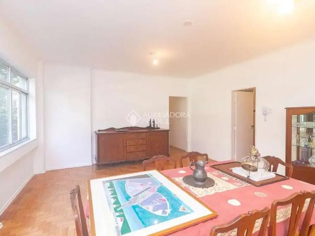 Apartamento para Locação em Porto Alegre/RS Centro Histórico 3 Quartos