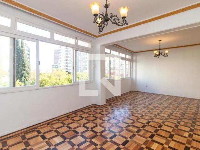 Apartamento para Locação em Porto Alegre/RS Centro Histórico 3 Quartos