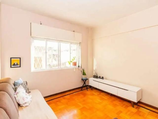 Apartamento para Locação em Porto Alegre/RS Centro Histórico 3 Quartos