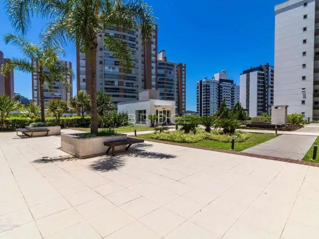 Apartamento para Locação em Porto Alegre/RS Central Parque 3 Quartos