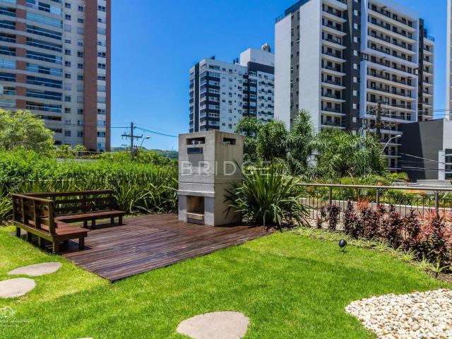 Apartamento para Locação em Porto Alegre/RS Central Parque 3 Quartos